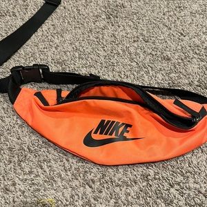 Nike Fanny pack! Worn once!